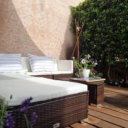 Casa Violette Apartment *